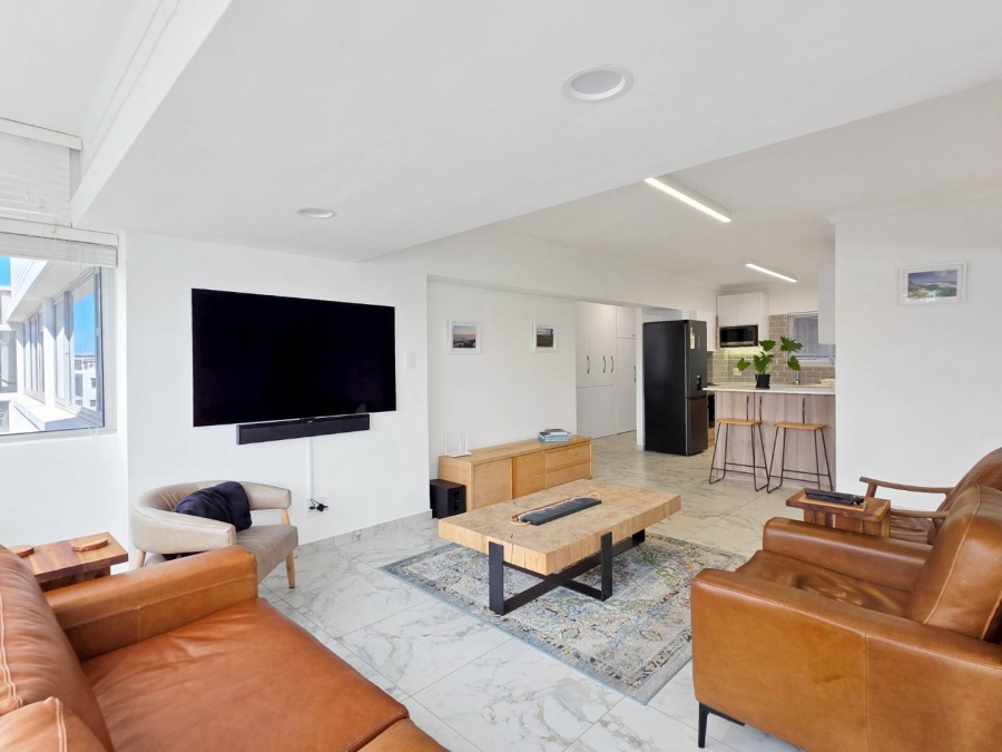 To Let 2 Bedroom Property for Rent in Sea Point Western Cape